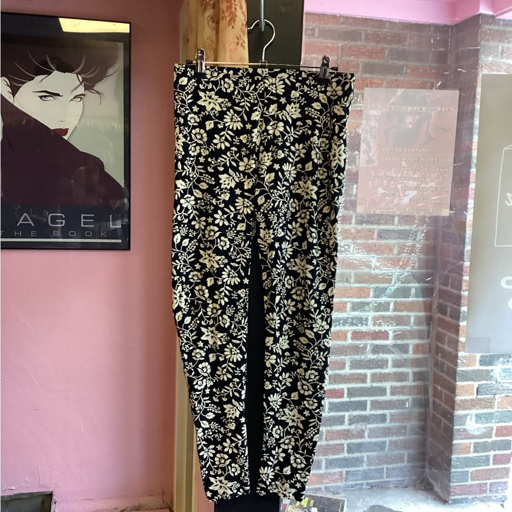 Floral Black and White Leggings
